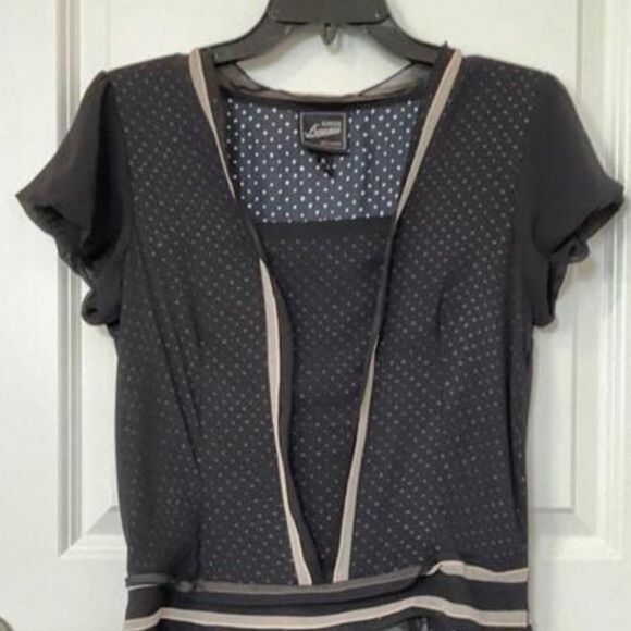 Kinder Aggugini Short Sleeve‎ Mini Dress - Picture 2 of 5